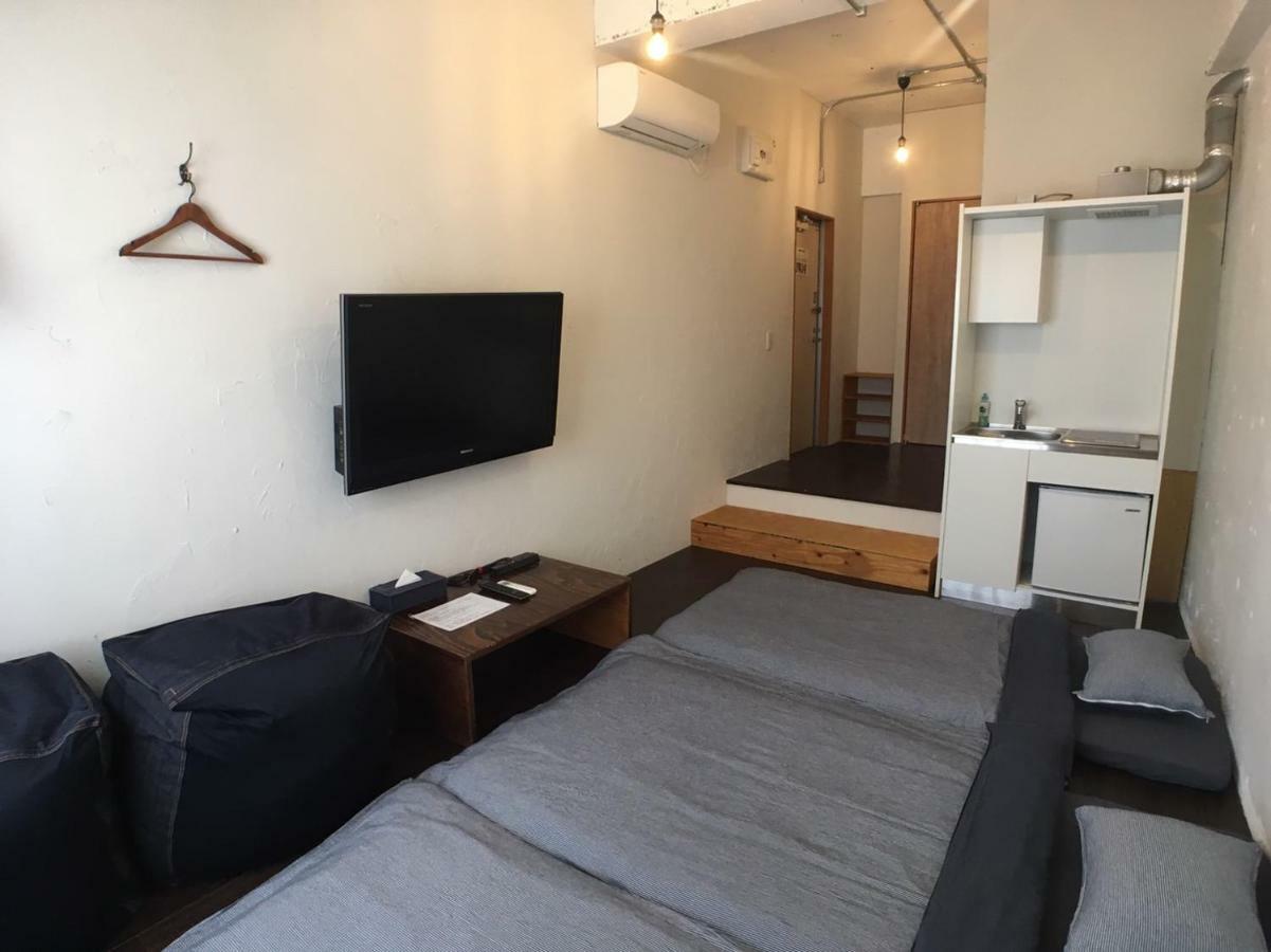 Guest House Golden Mile Hostel Amami Exterior photo